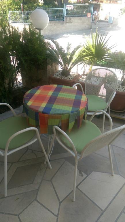 Appartement Kuca Skrabic à Baška Voda Extérieur photo